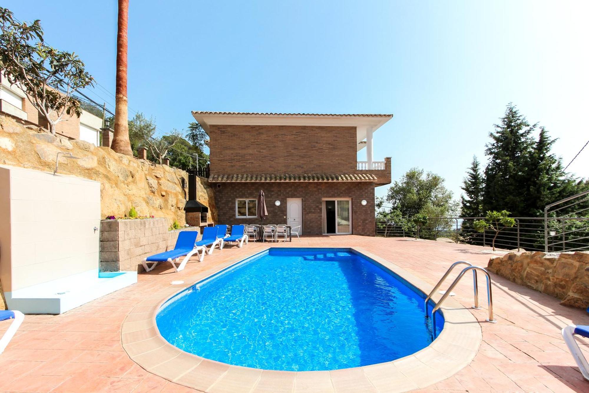 Villa Serena يوريت دي مار المظهر الخارجي الصورة