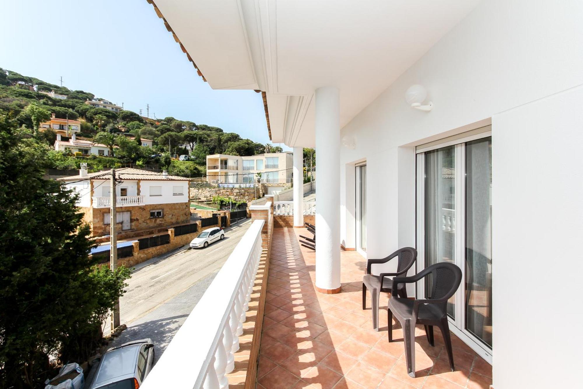 Villa Serena يوريت دي مار المظهر الخارجي الصورة