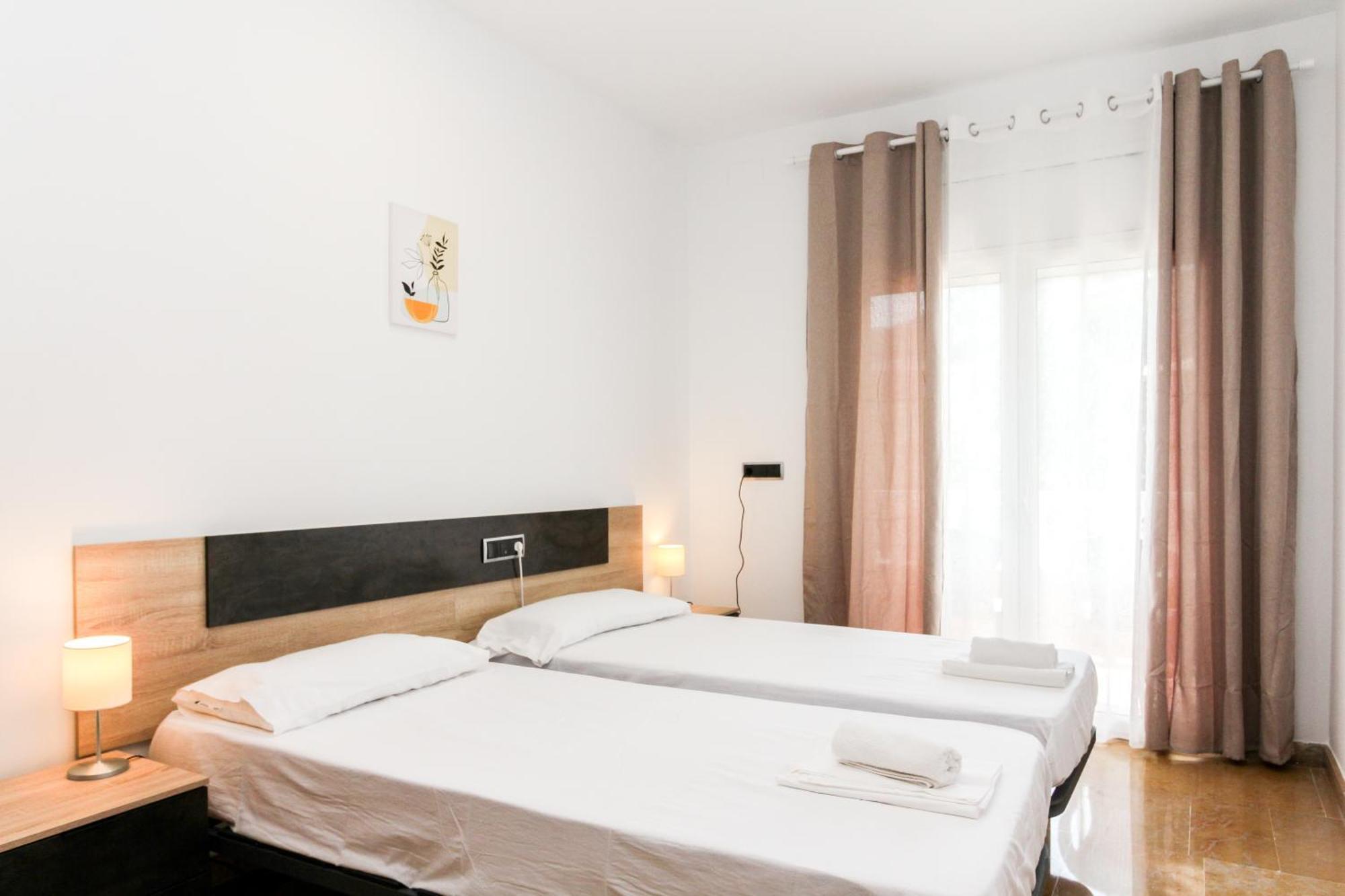 Villa Serena يوريت دي مار المظهر الخارجي الصورة
