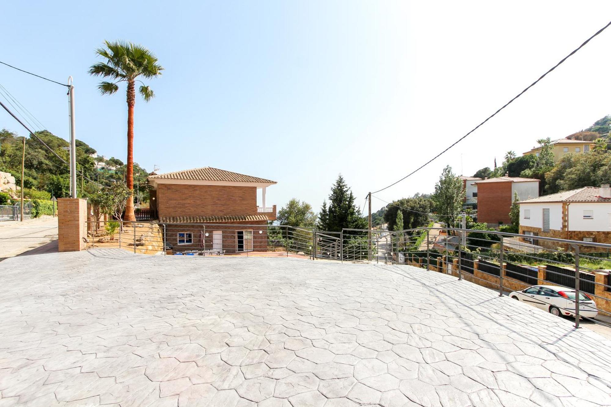 Villa Serena يوريت دي مار المظهر الخارجي الصورة